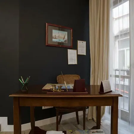 Sant'alfonso Guest house Naples
