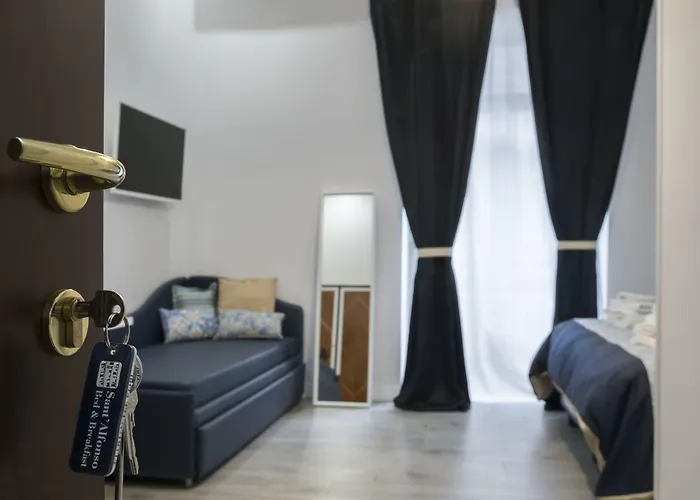 Sant'alfonso Konukevi Napoli