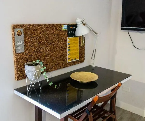 Sant'alfonso Konukevi Napoli